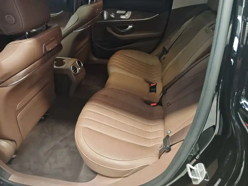 Mercedes-Benz E-class Mercedes-Benz E-class