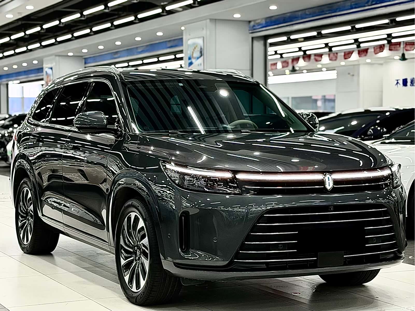 AITO M7, 2023 3