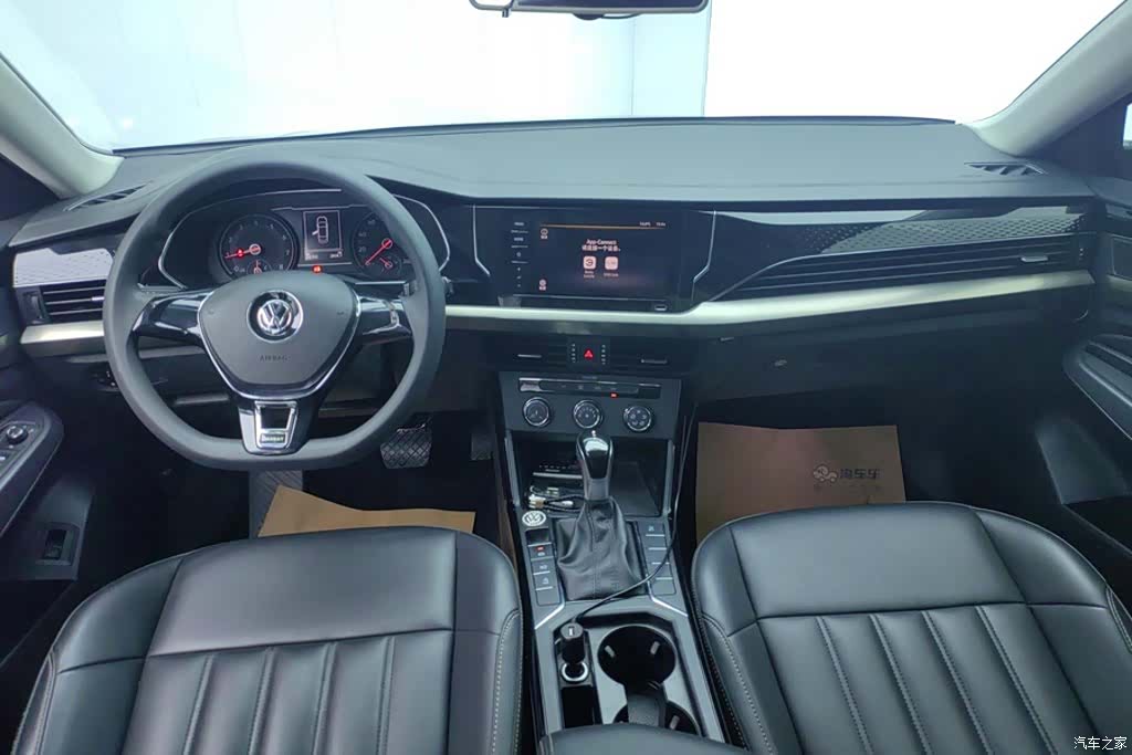 Volkswagen Passat, 2021 12