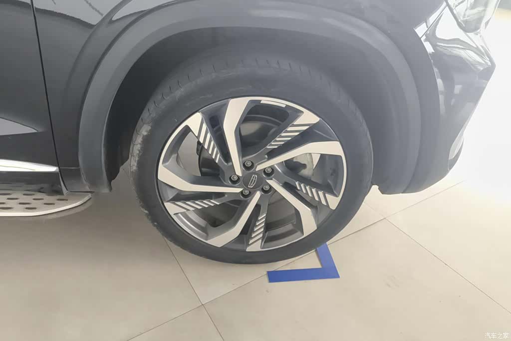 Geely Xingyue L, 2023 6