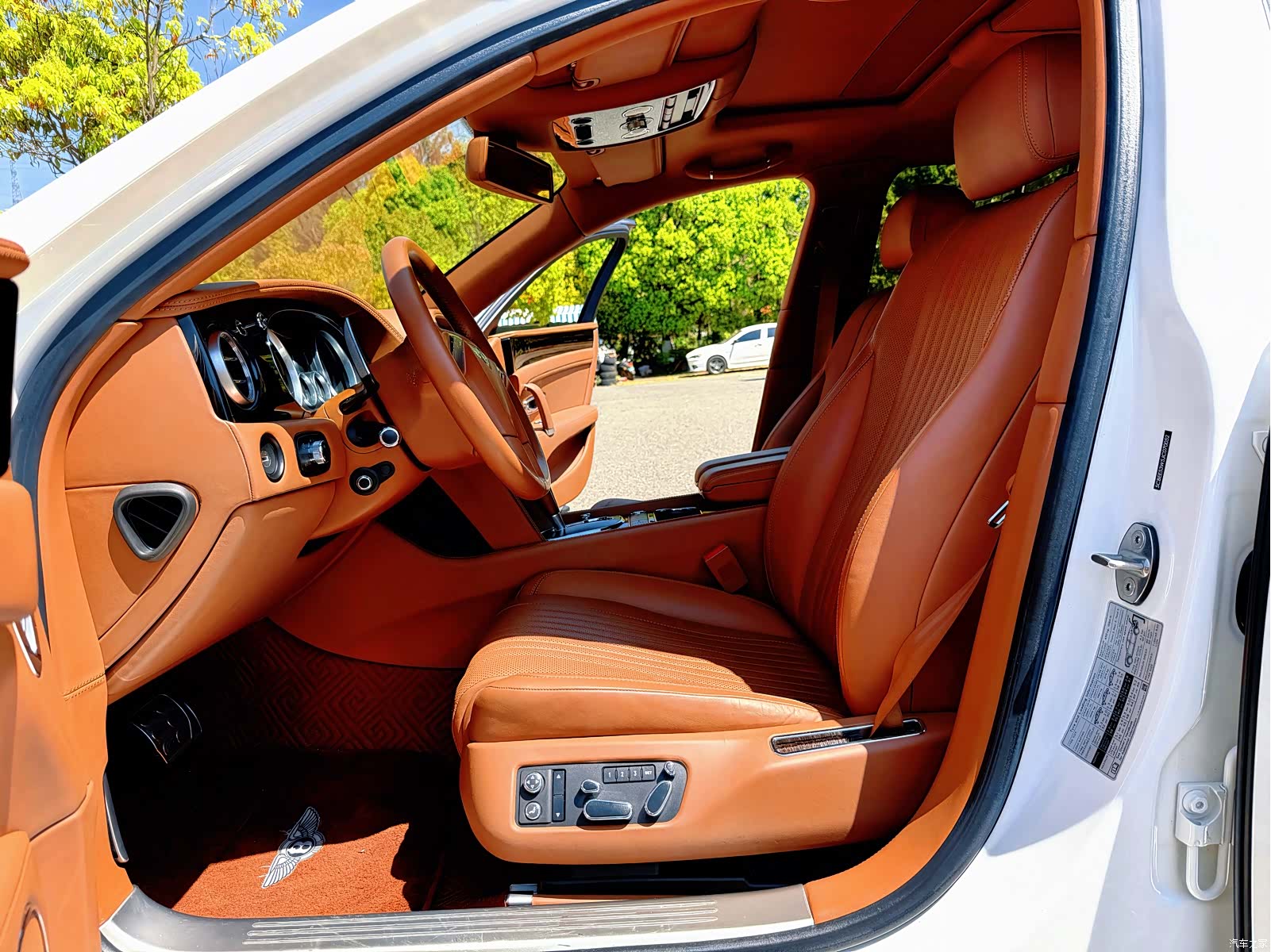Bentley Flying Spur, 2020 28