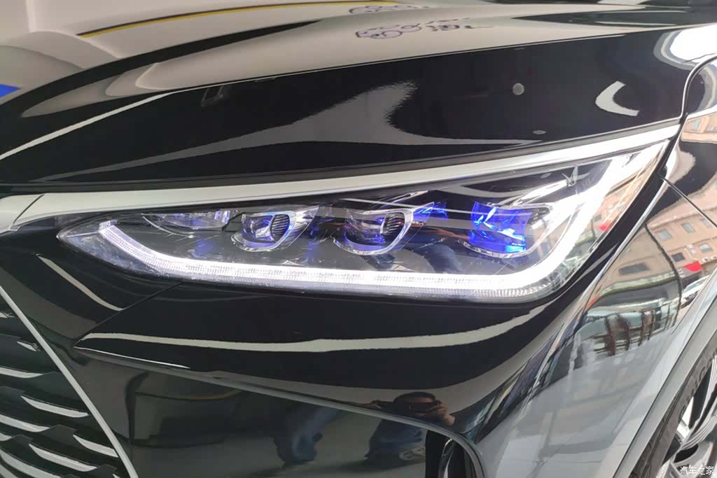 BYD Tang, 2024 все фото