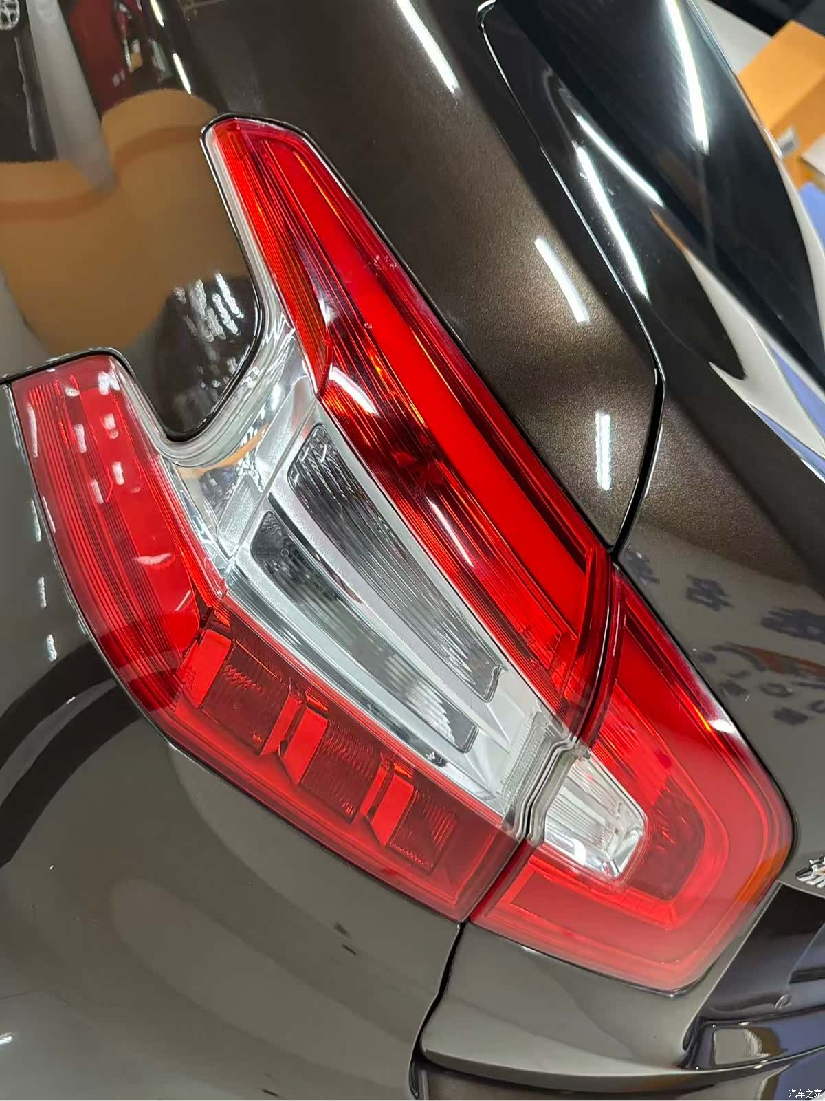 Peugeot 408, 2016 15