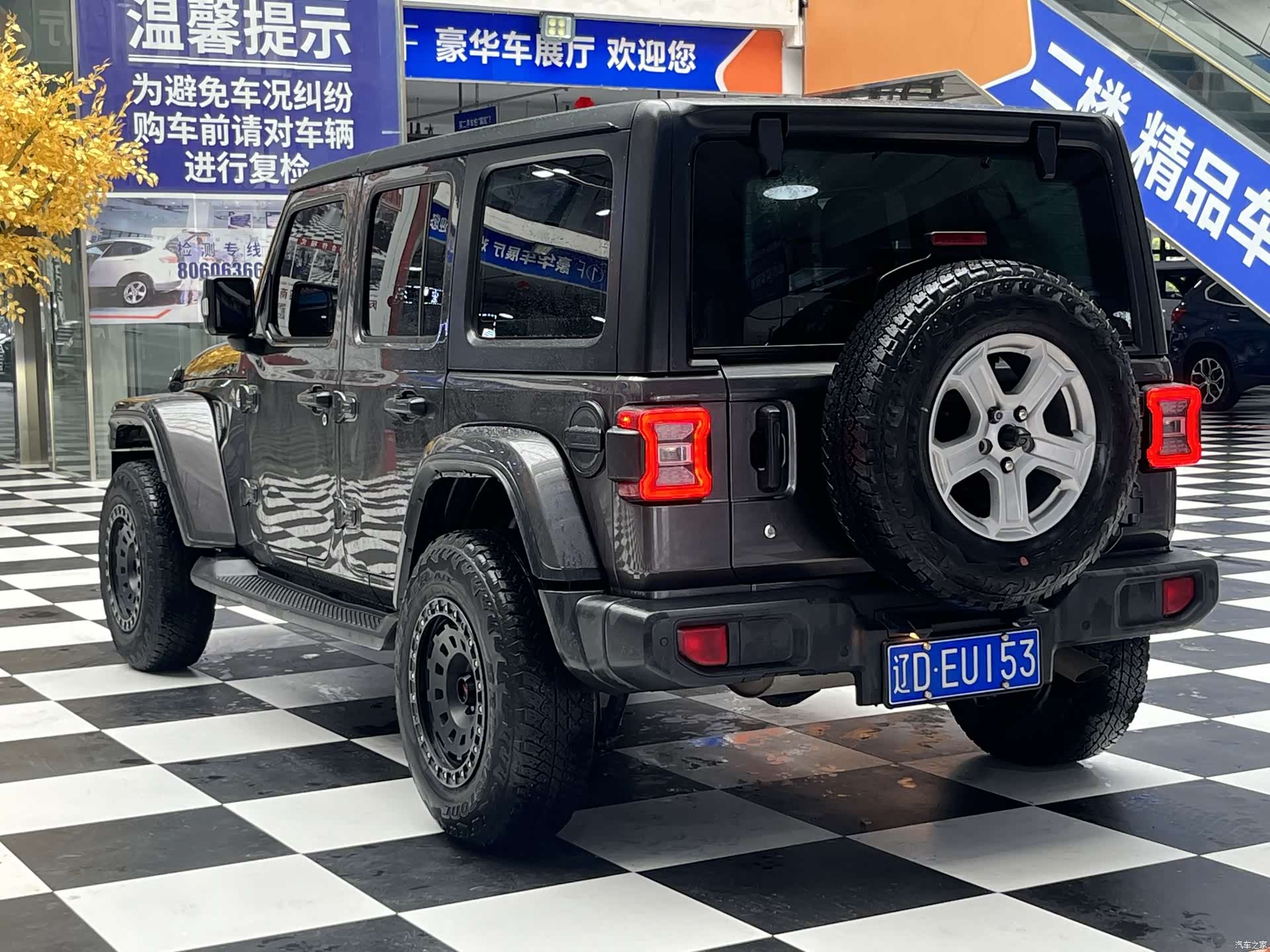 Jeep Wrangler, 2019 8