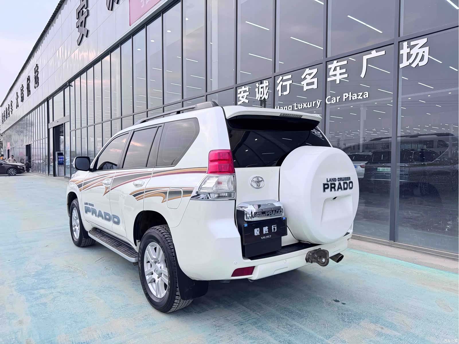 Toyota Prado, 2013 все фото