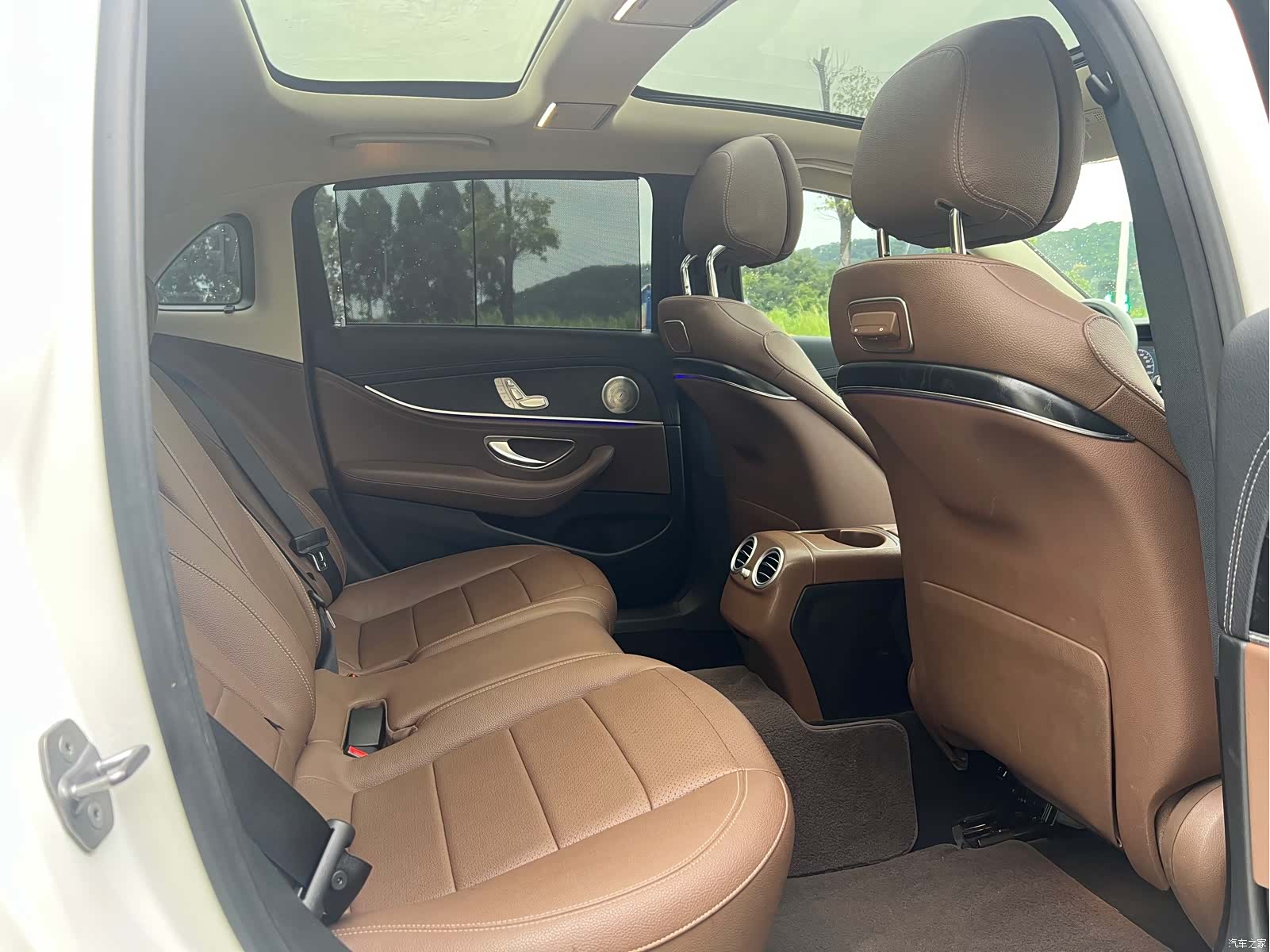 Mercedes-Benz E-Class, 2018 14