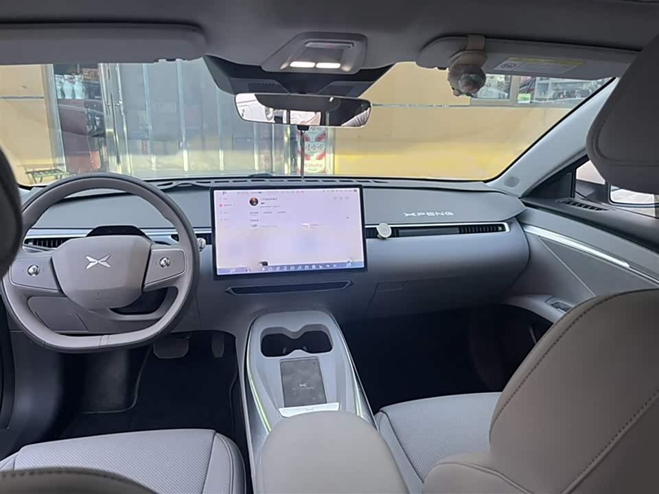 XPENG MONA M03