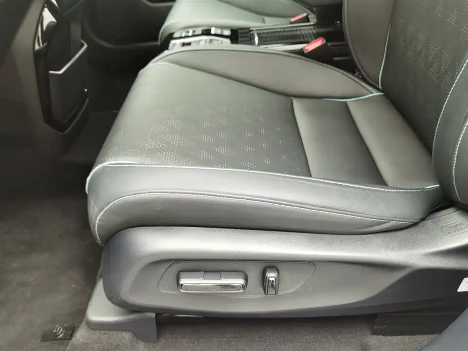 Honda e: NP2 Pole Pai 2