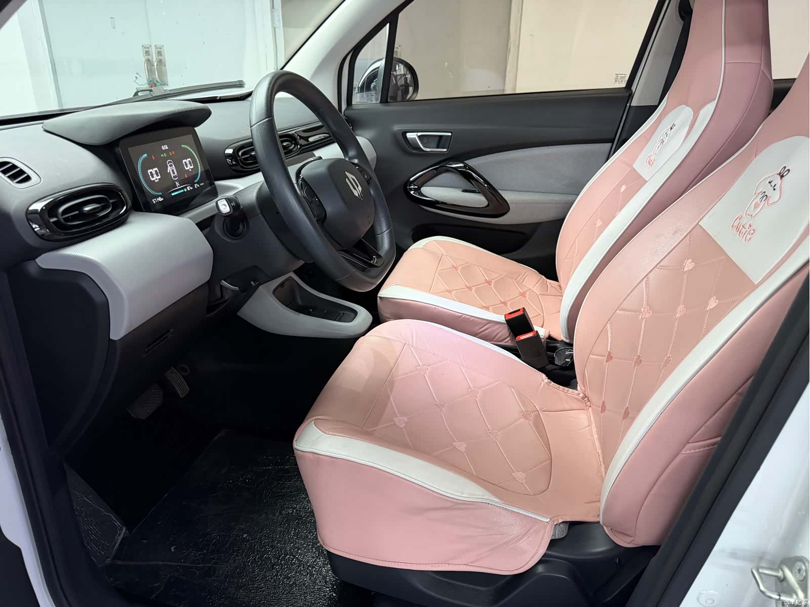 Leapmotor T03, 2022 все фото