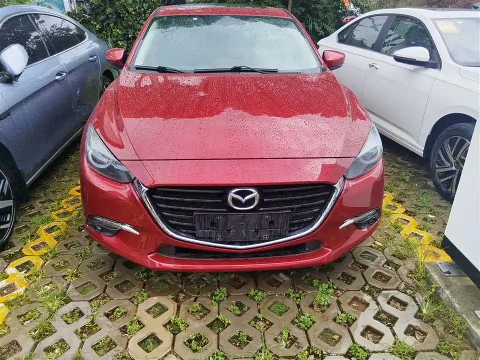 Mazda 3 Angkesaila