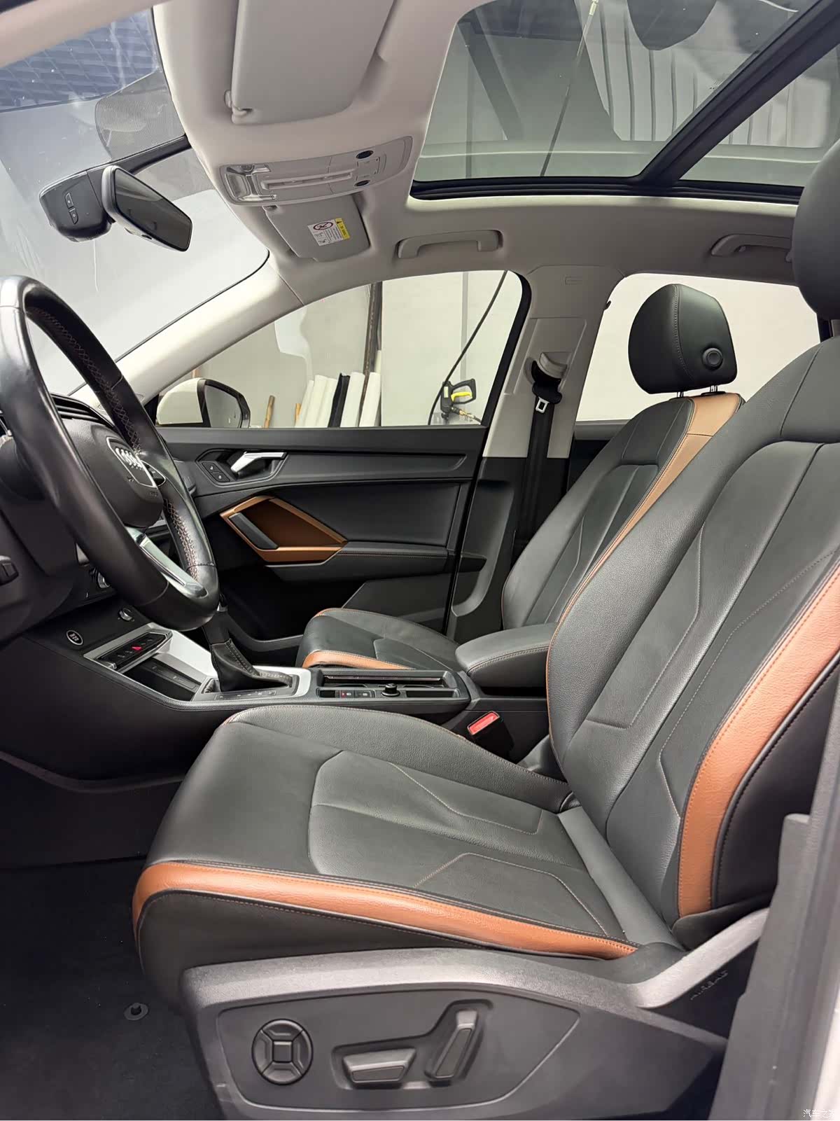 Audi Q3, 2022 11