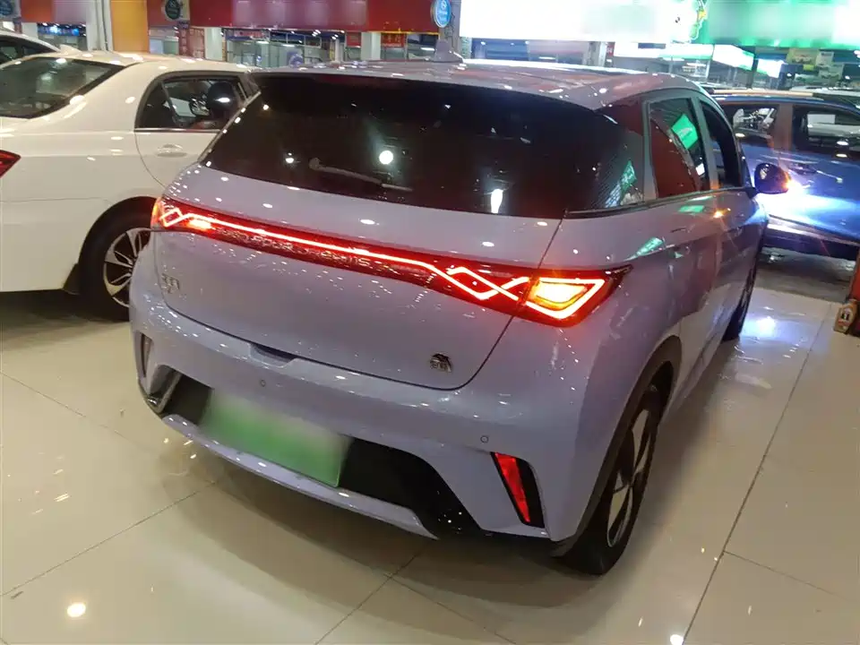 BYD dolphin