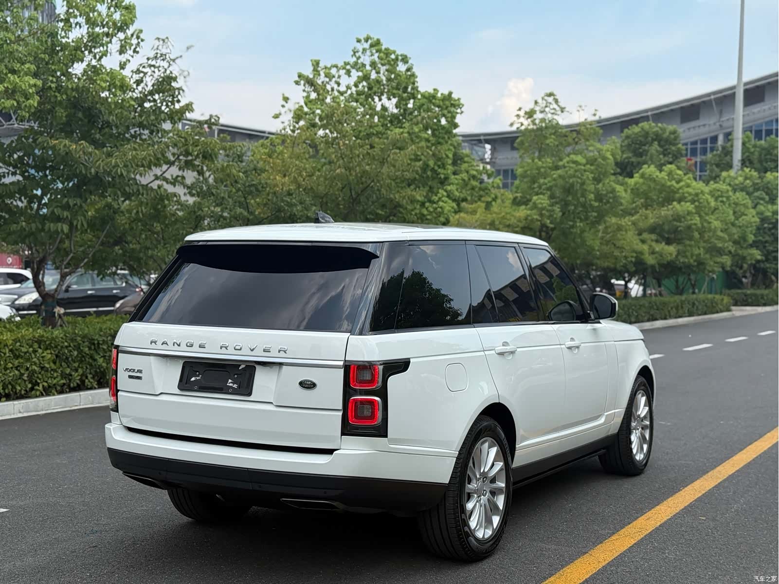 Land Rover Range Rover, 2018 15