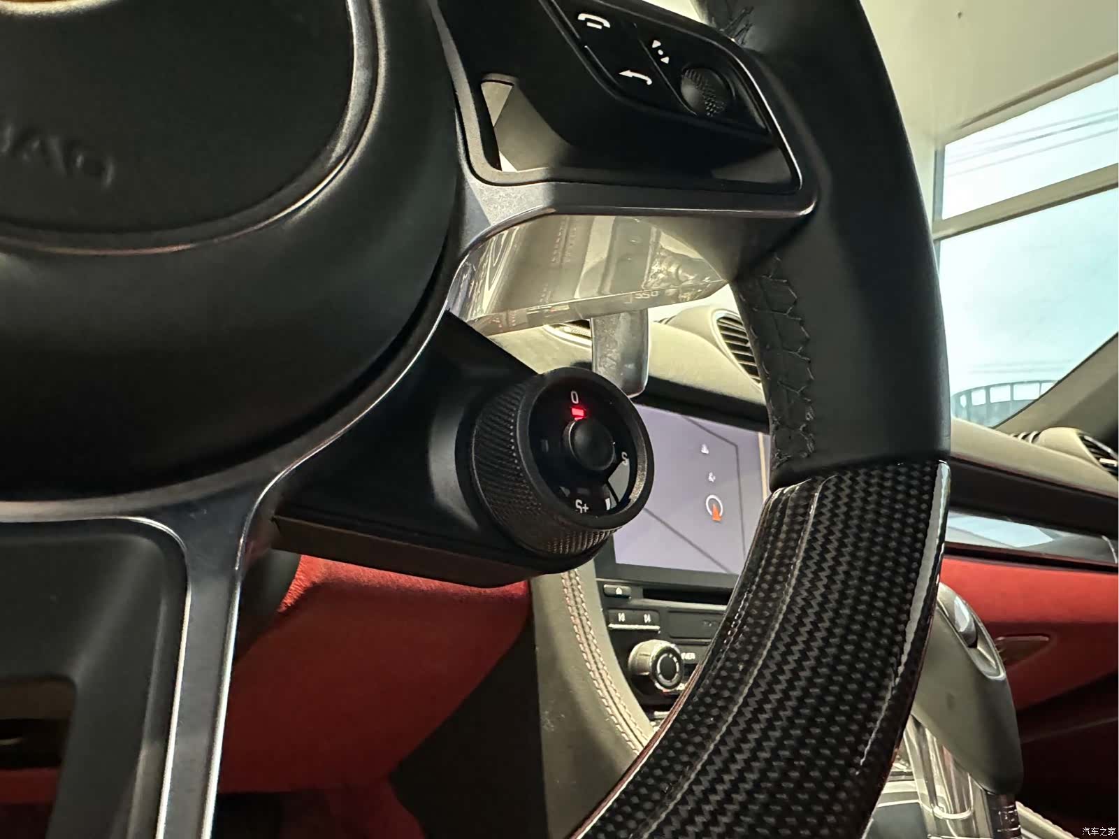 Porsche Cayman, 2024 10