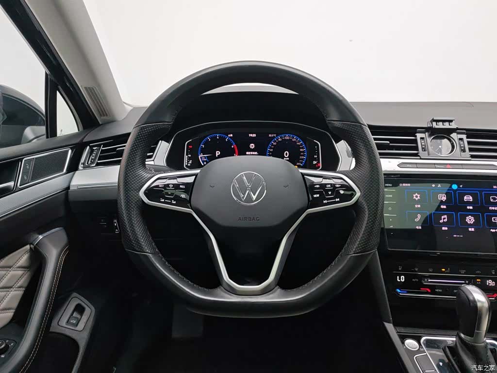 Volkswagen Magotan, 2023 11