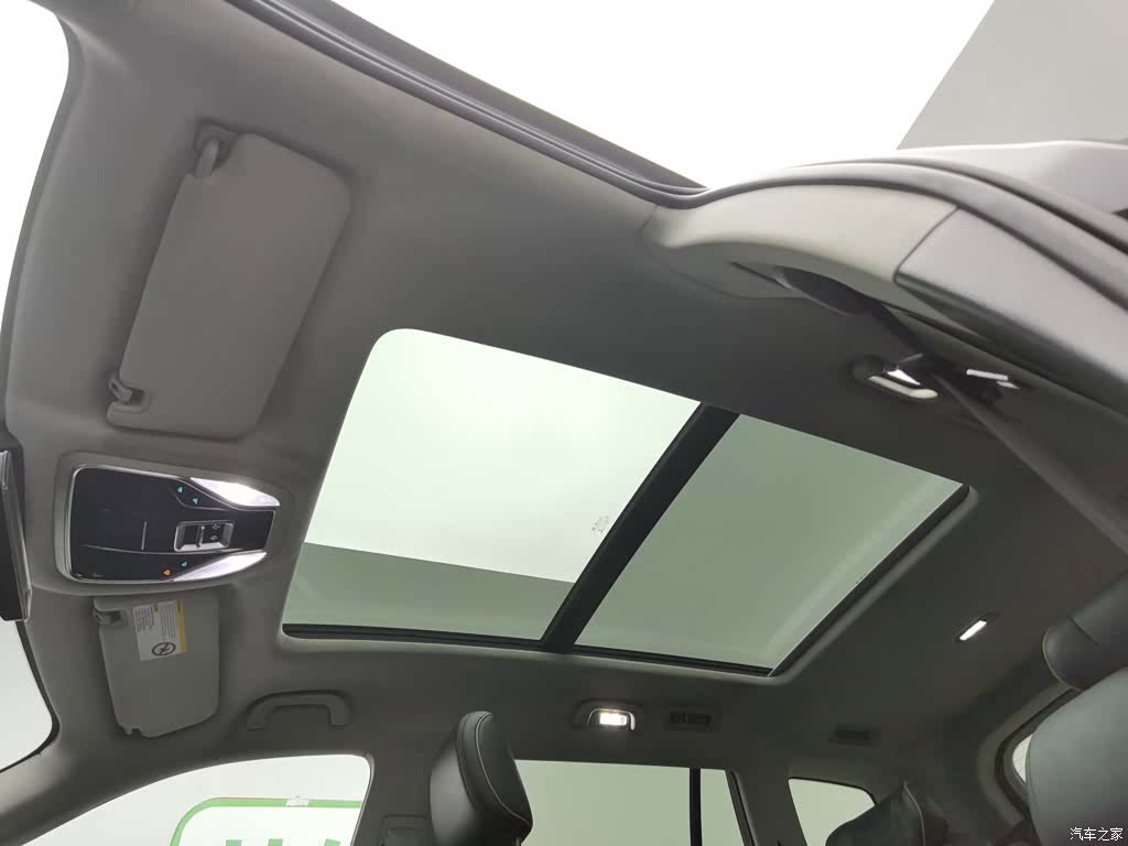 Ford Equator, 2022 14