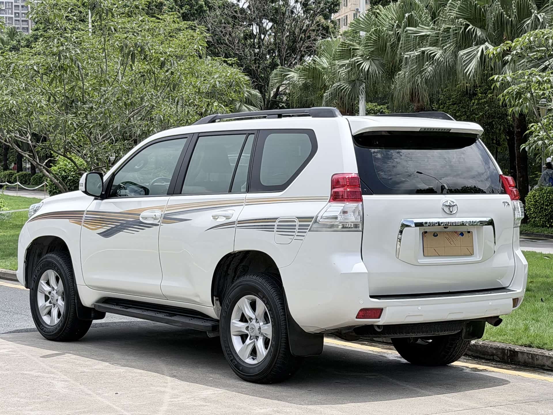 Toyota Prado, 2011 3