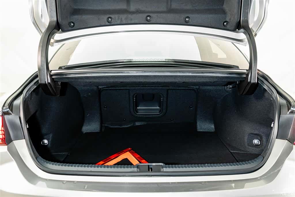 Lexus ES, 2024 23