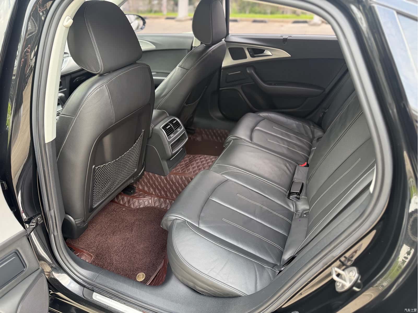 Audi A6L, 2019 7