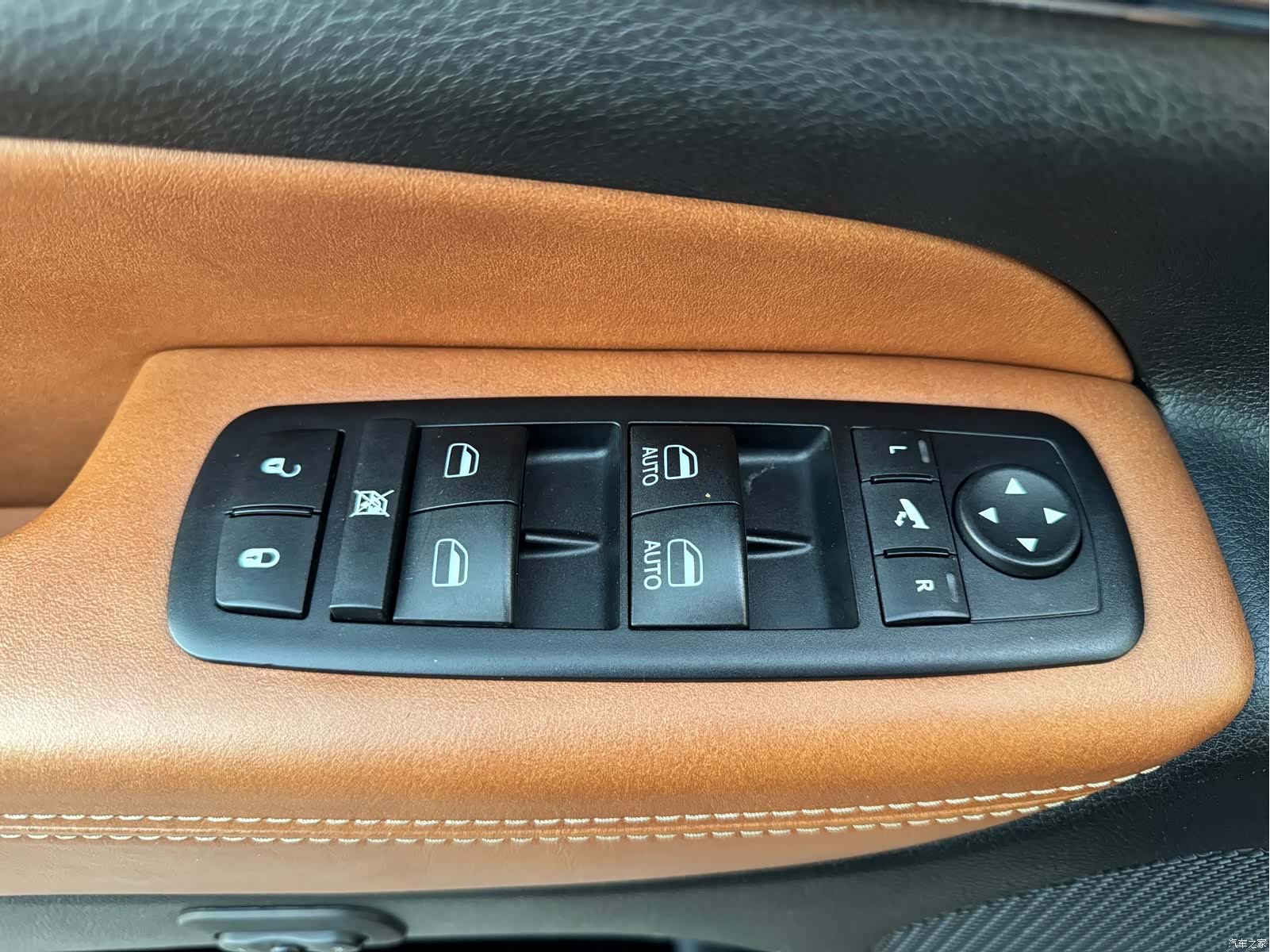 Jeep Grand Cherokee, 2013 7