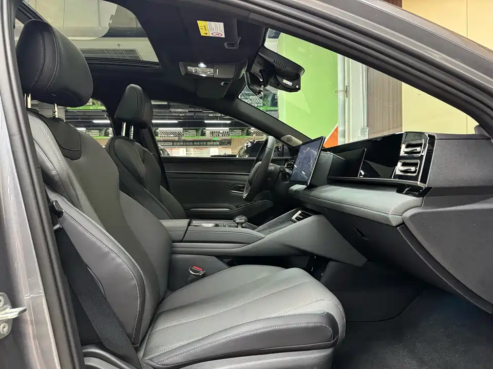 BYD Qin L