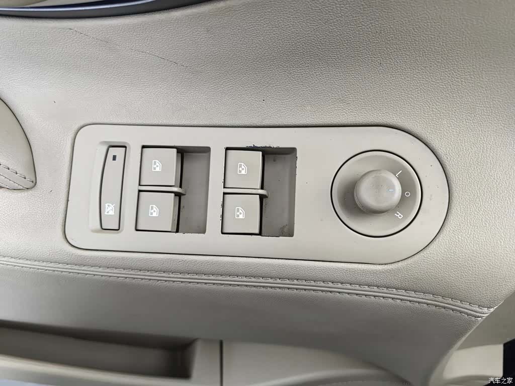 Buick LaCrosse, 2013 9