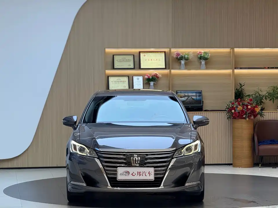 Toyota crown Toyota crown