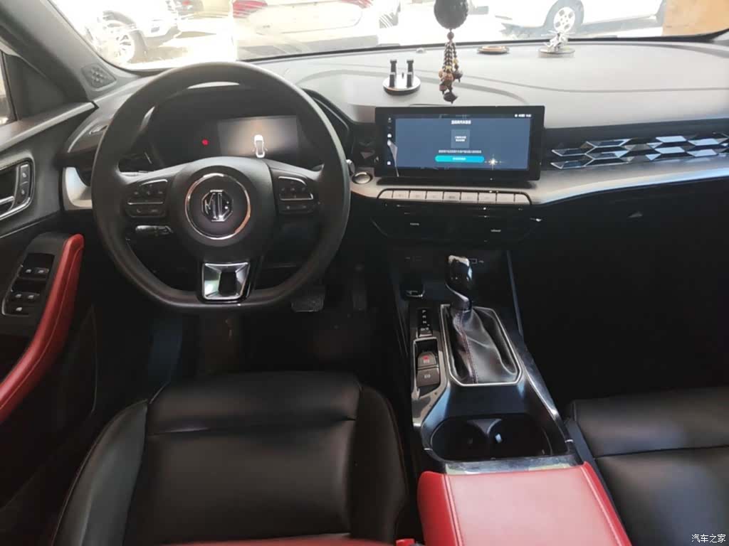 MG MG5, 2022 10