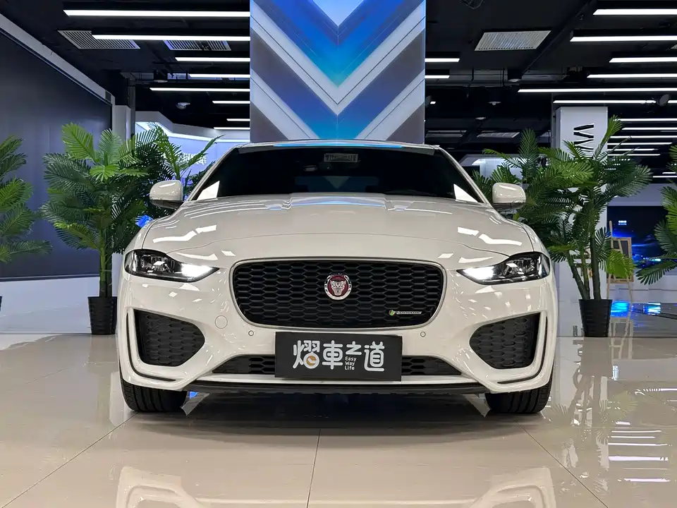 Jaguar XEL