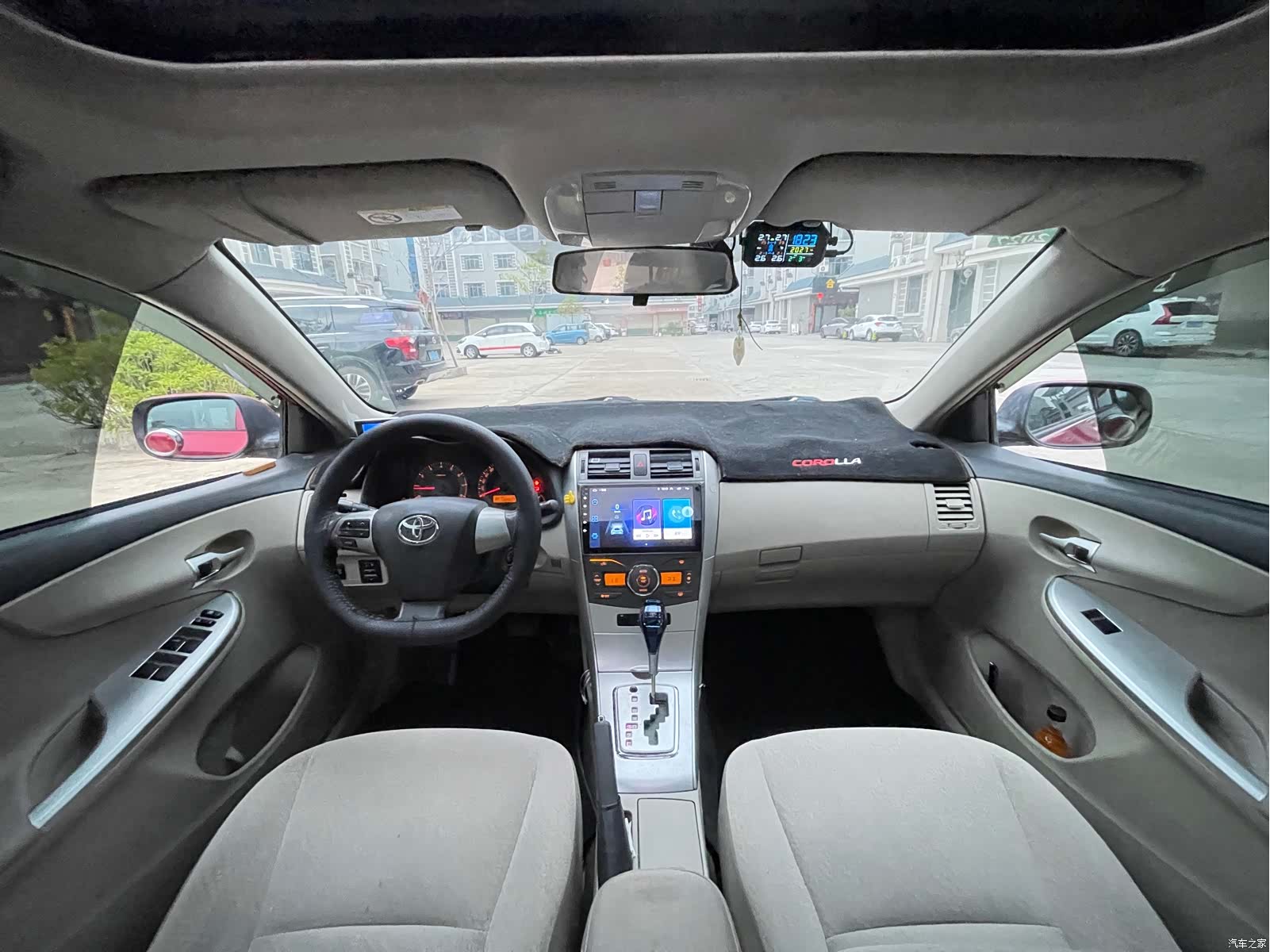 Toyota Corolla, 2013 11