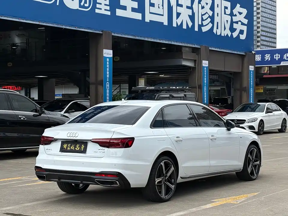 Audi A4L