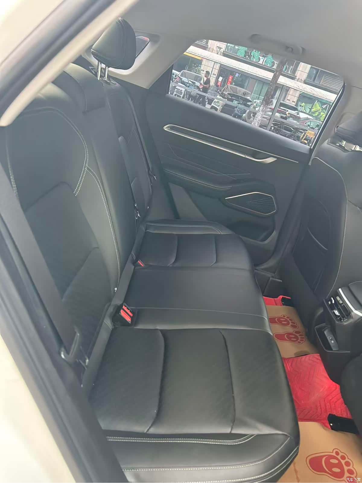 Geely Emgrand, 2021 10
