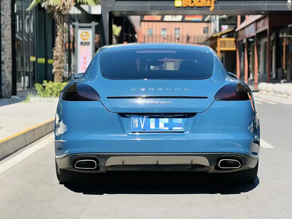 Porsche Panamera