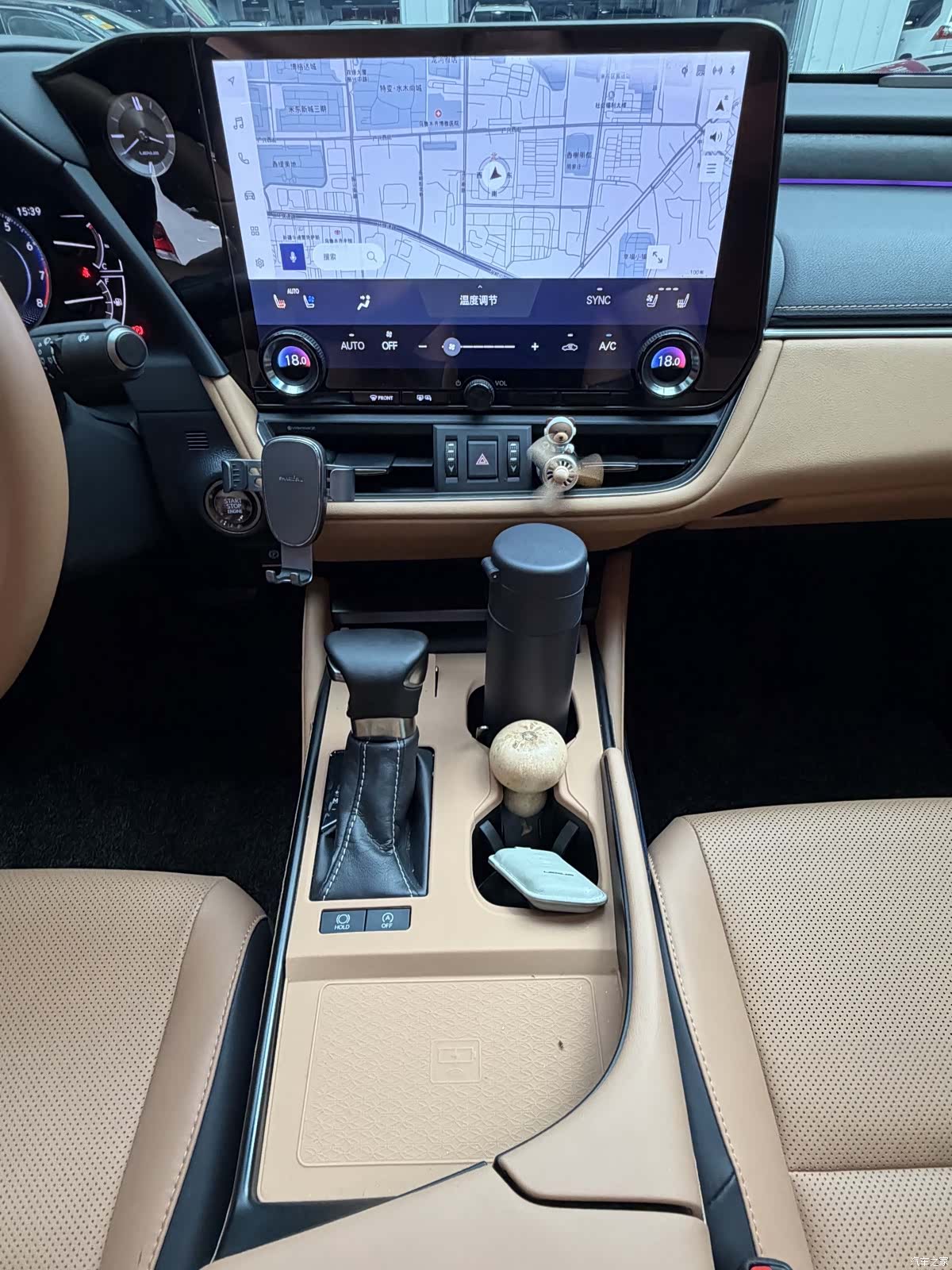 Lexus ES, 2025 6