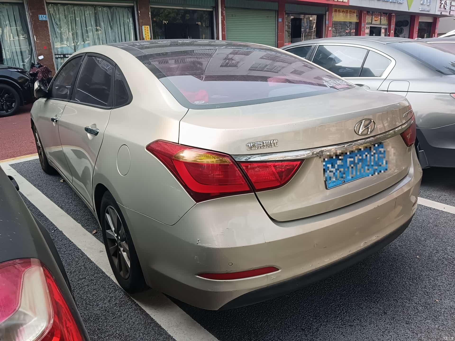Hyundai GLS, 2015 3