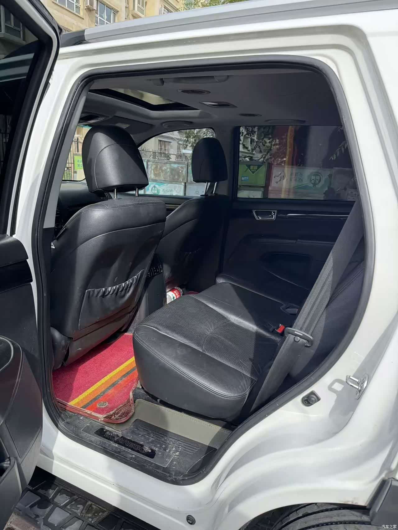 Kia IV, 2010 8