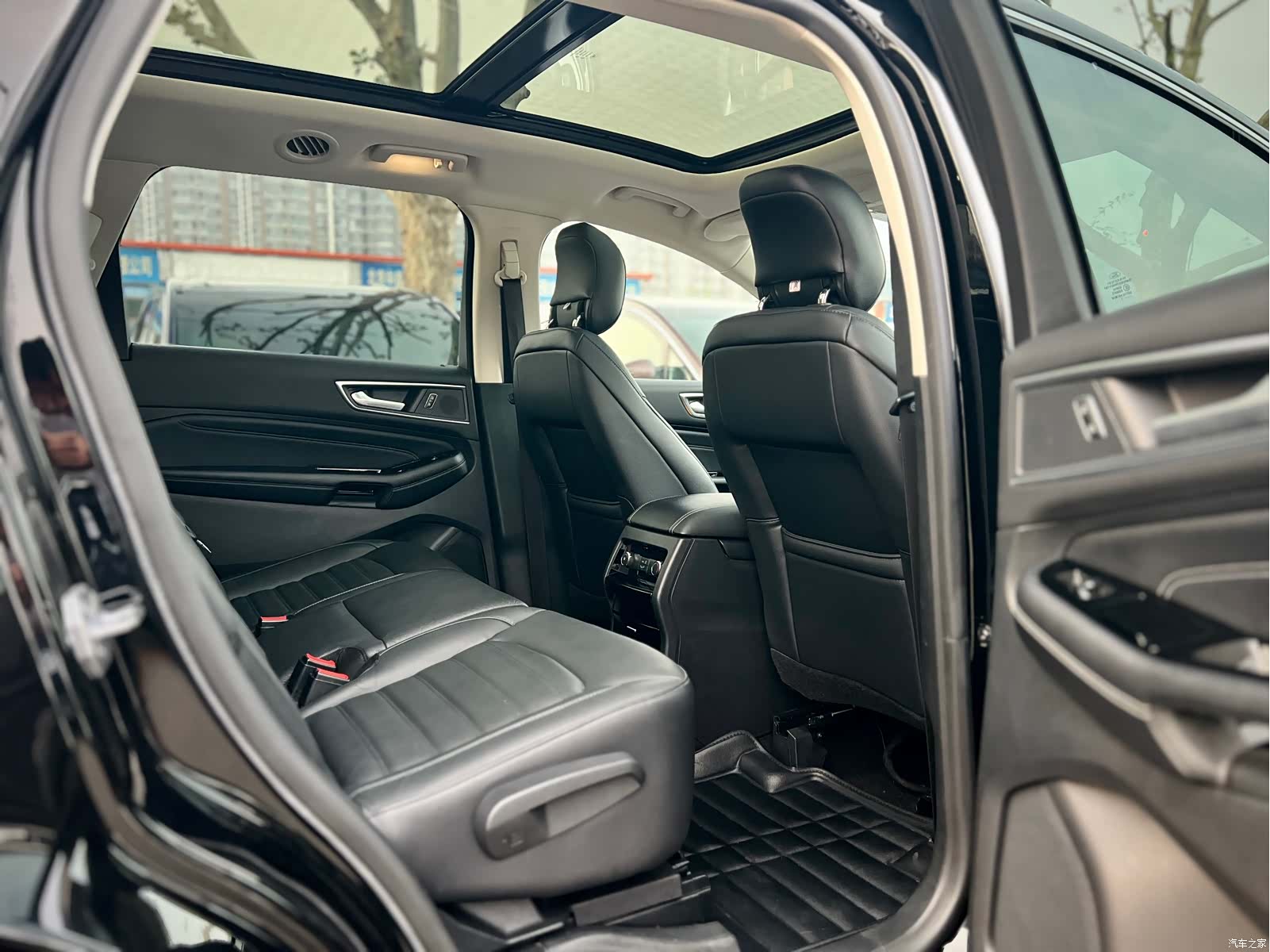 Ford Edge, 2017 31