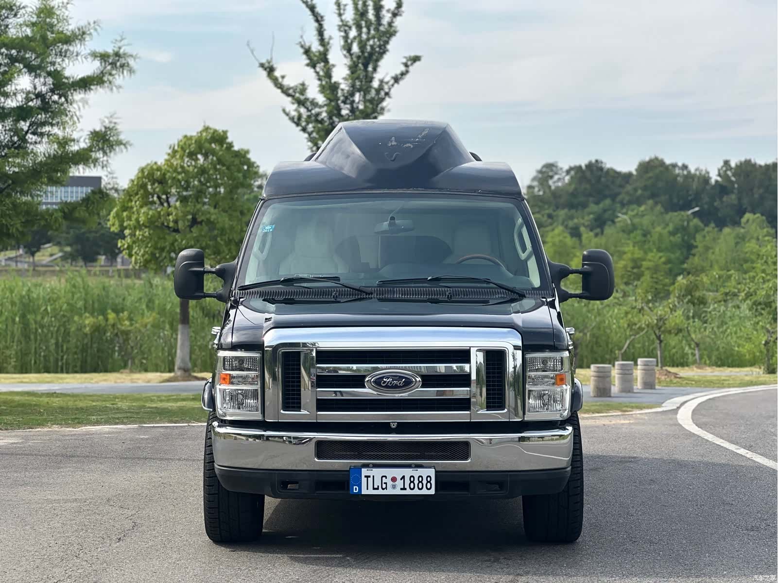 Ford E350, 2010 2
