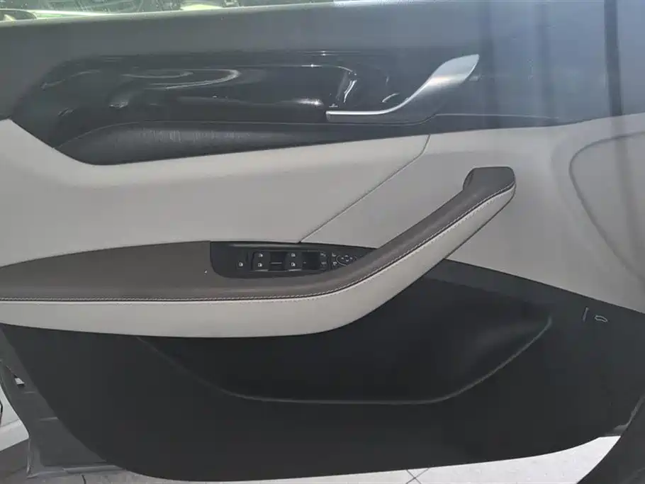 BYD Qin Yuan