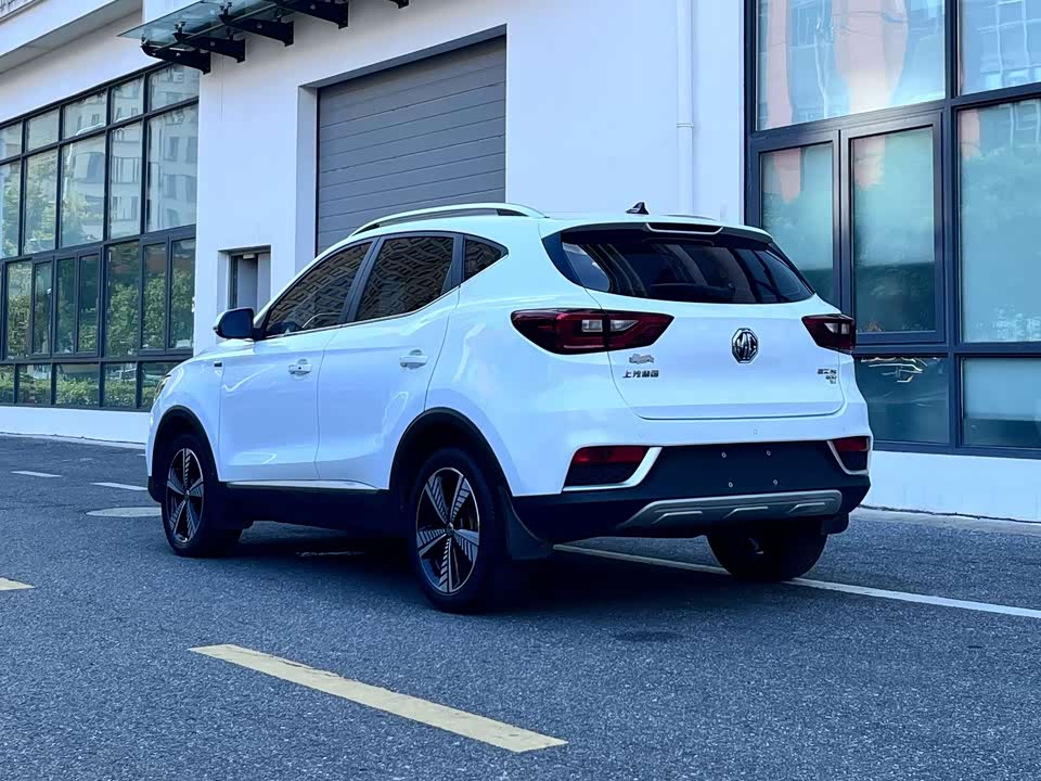 MG EZS pure electric