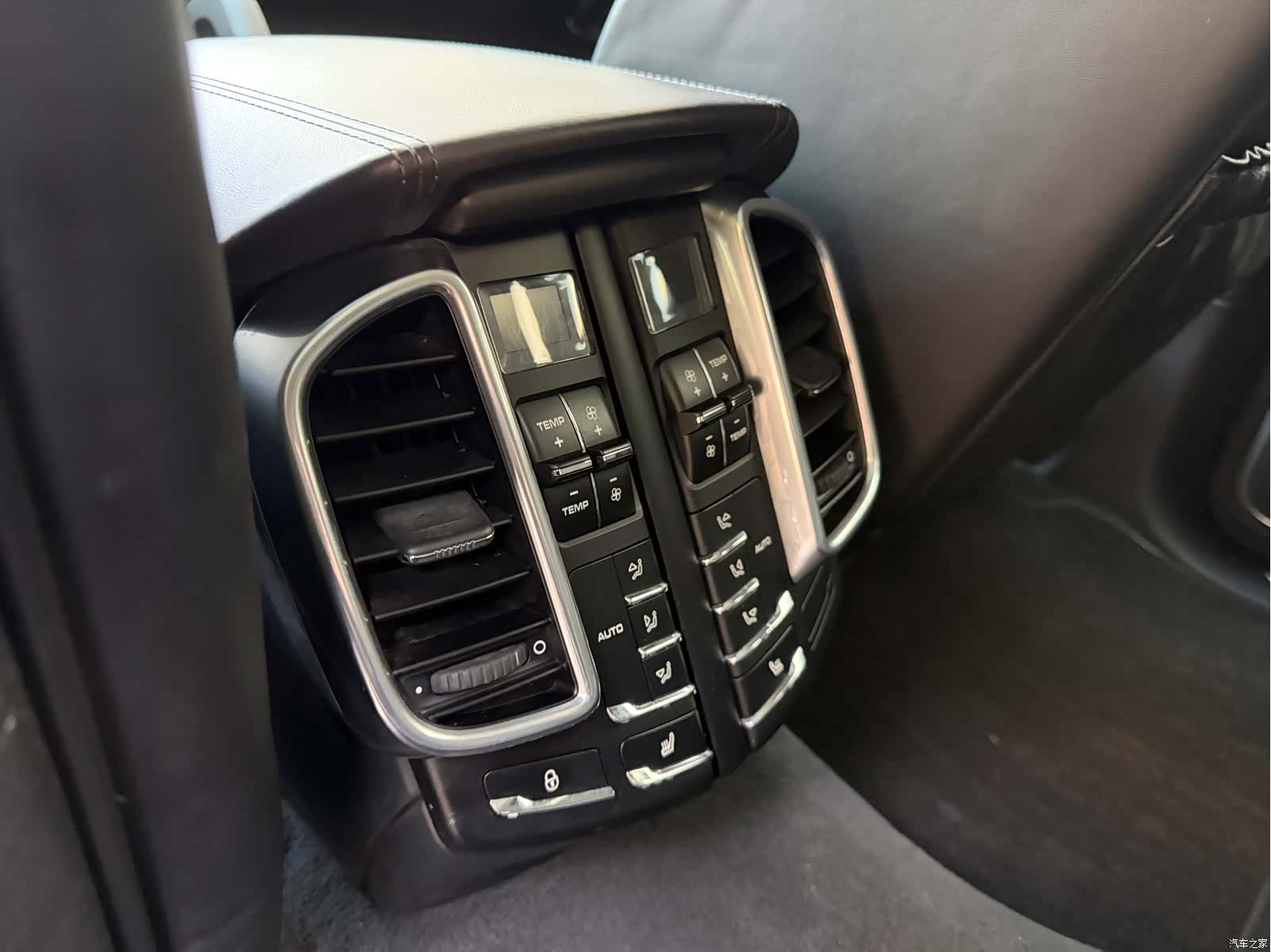 Porsche Cayenne, 2012 21