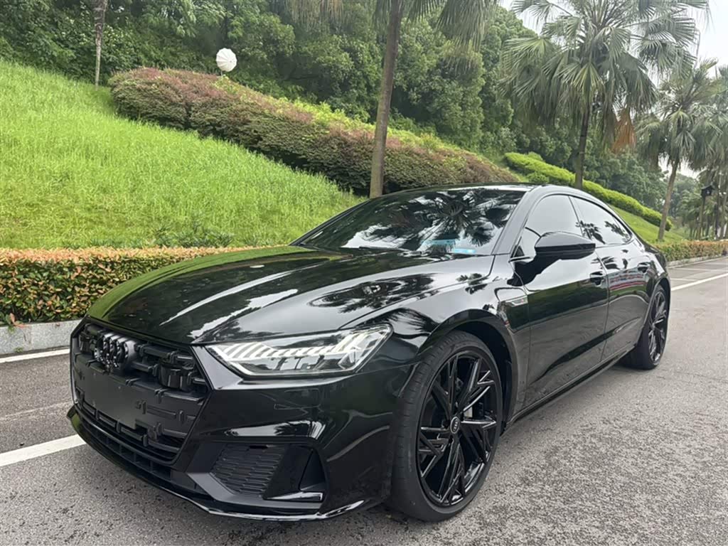 Audi A7L