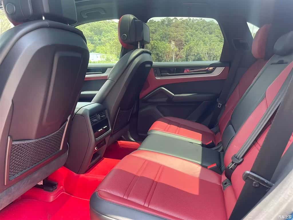 Porsche Cayenne, 2024 22
