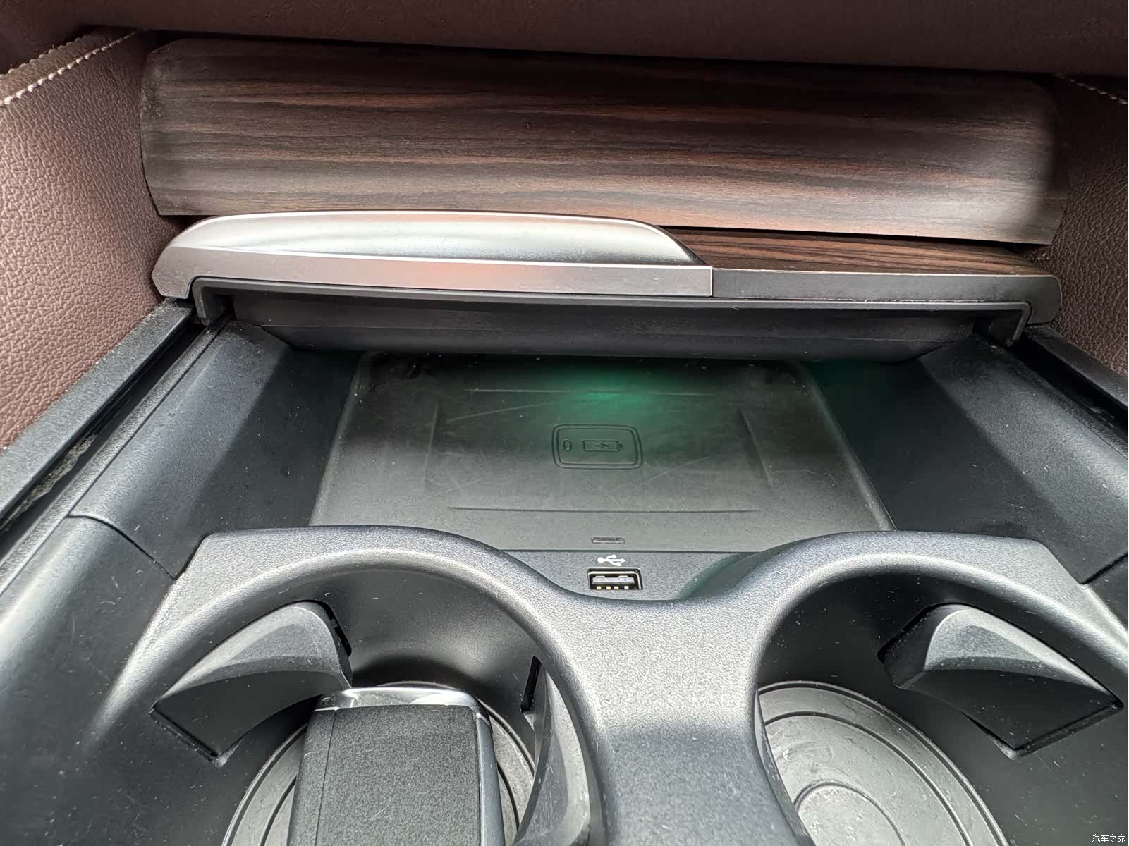 BMW 5 Series, 2020 11