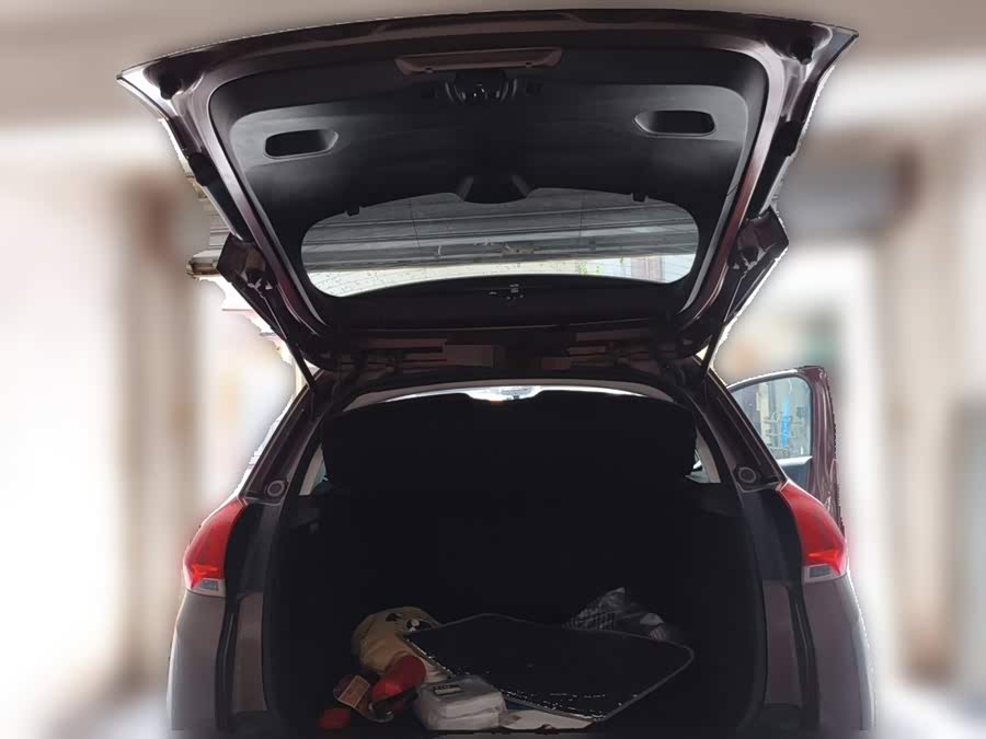 Peugeot 2008 2016, фото 10