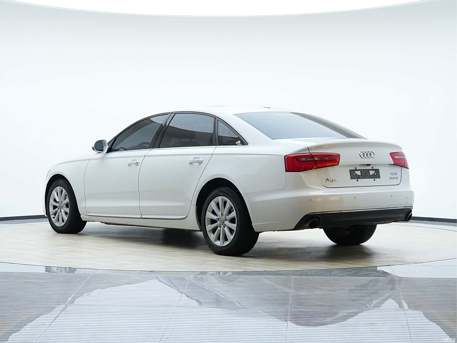 Audi A6L, 2015 4