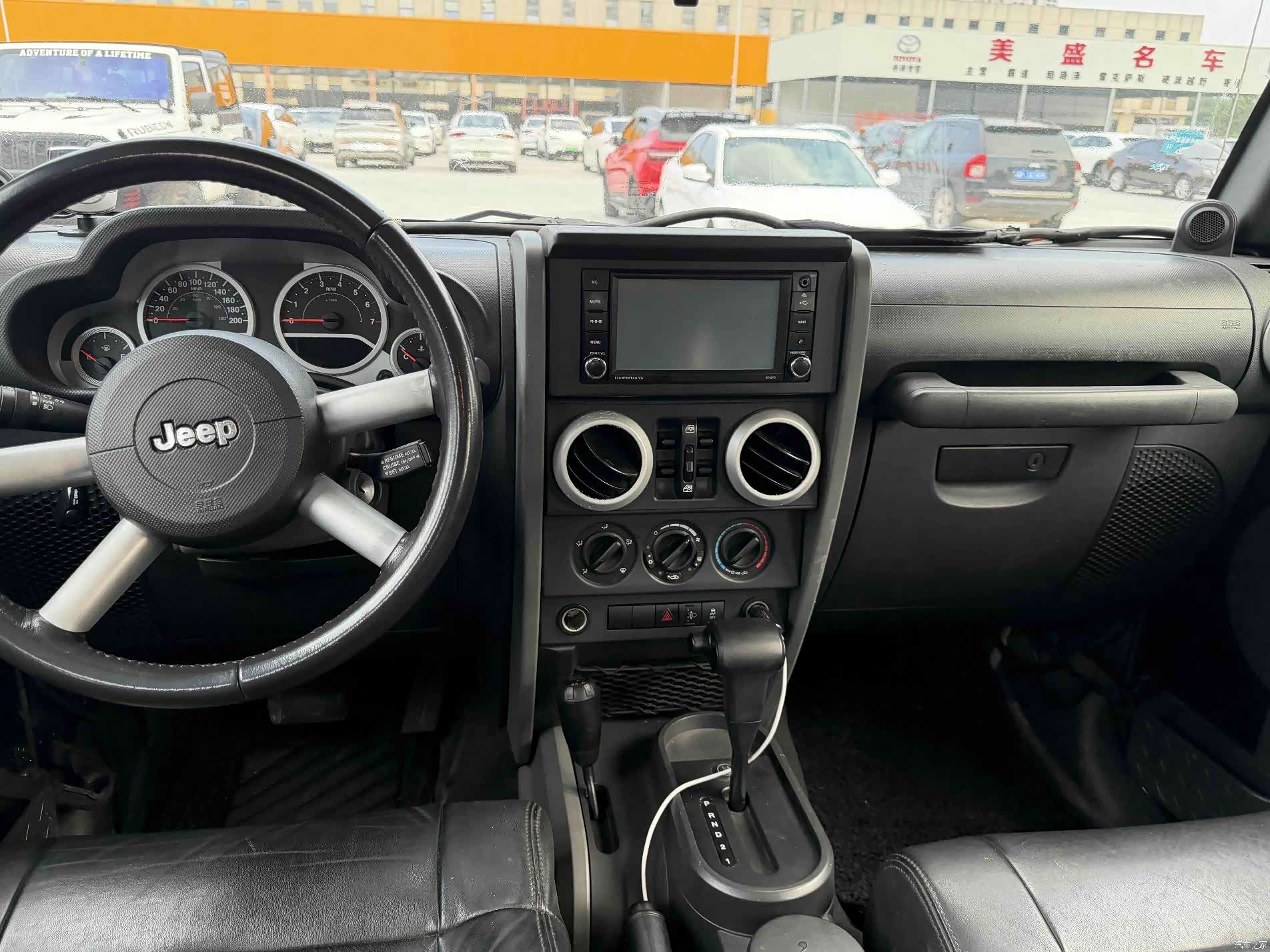 Jeep Wrangler, 2010 8