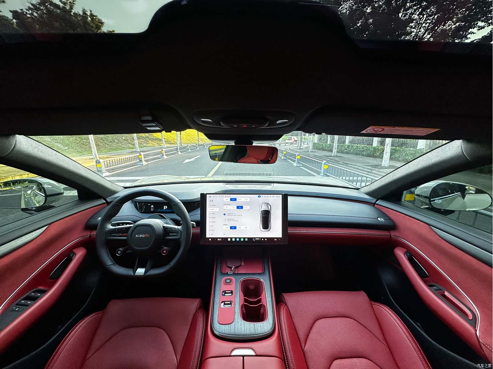 Xiaomi SU7, 2024 12