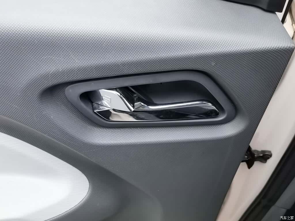 Wuling MINIEV, 2021 9