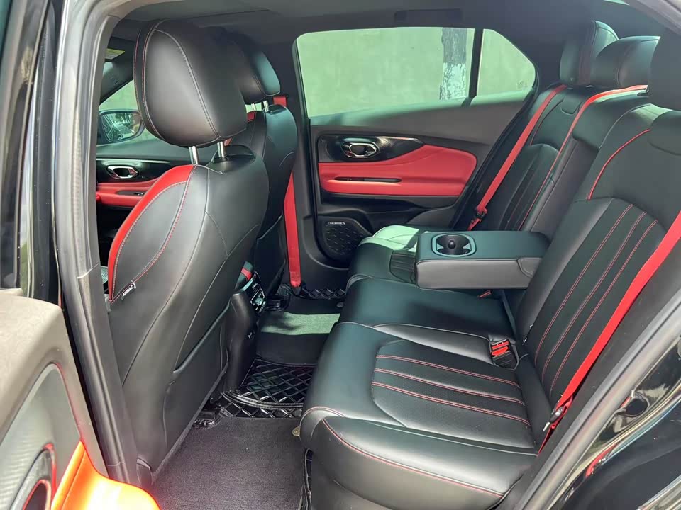 Trumpchi Shadow Leopard